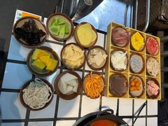 -贰回巷火锅馆(钟楼店)