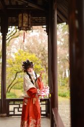 -一揽芳华汉服旗袍体验馆(拙政园店)
