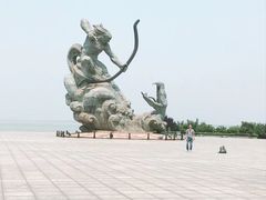 -巴陵广场