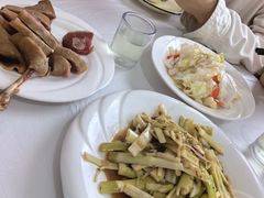 -天乐农家鱼头王(天目湖店)