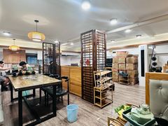 -灶知轩湘西石锅鱼(万佳广场店)
