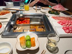 -海底捞火锅鲜切牛肉主题店(长寿路店)