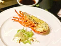 -大中华希尔顿酒店-念自助餐·嗨啤·小龙虾