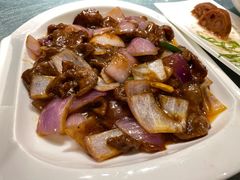 -侬佳蒸菜馆(听潮店)