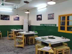 大堂-石灰市老火锅(北滨路店)