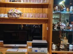 -劳顶笨咖啡(丽水宜家店)