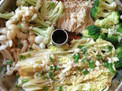 -盛泰恐龙谷温泉