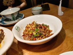 -费大厨辣椒炒肉(万家丽一店)