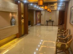 -山明水秀大饭店