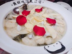 -江渔儿酸菜鱼(曜一城店)