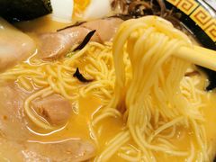 豚骨拉面-一兰拉面(新宿中央东口店)