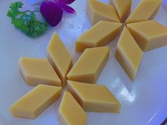 -赣南人家(顺义后沙峪亚朵店)