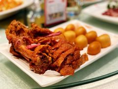 香酥咸蹄膀-小舟山海鲜