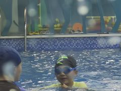 -Swim斯卫姆国际儿童游泳中心(红博中央公园店)