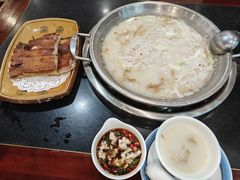 -老来福·非遗酸汤兔(凯旋路店)