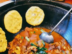 -曹丞相·地锅鸡·地锅鱼(武林店)