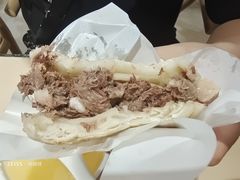 -闫家驴肉老店(华电一校店)
