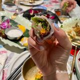 这回补了上回没吃上的芒果饭和春卷儿