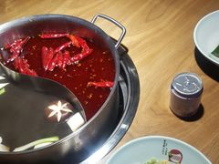 菌汤鸳鸯锅-耍哥串串香(香月湖店)