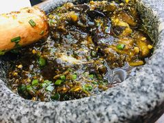 -有红鸡毛店·川菜(建设路店)