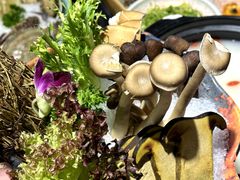 -牛牛和牛海鲜粥底火锅(长虹国际城店)