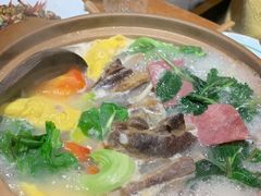 丽江腊排骨火锅-一坐一忘云南菜(嘉里中心店)