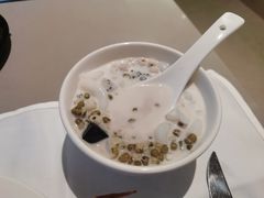 -海口绿发希尔顿酒店-田园汇自助餐·三文鱼·海鲜