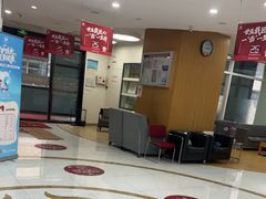 -雅悦齿科(顾村公园店)