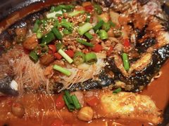 -鸣记脆皮烤鱼·海鲜烤鱼(三八广场店)