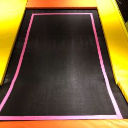 -蹦蹦跳跳(新奥购物中心店)