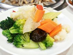 -新地标自助烤肉美食汇(红街商业广场店)