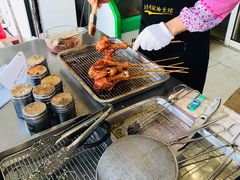 自助取餐区-铜罗阿二鸡腿