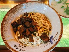 -金杨拉面王小吃面馆·牛三宝面·红烧牛肉粉