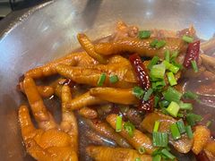 -昱龙大盆牛蛙馆(三兴街总店)