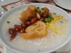 荔湾艇仔粥-赏点粤式点心(广州塔店)