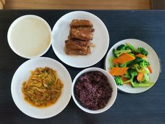 -天鹅到家·保姆月嫂育儿嫂(总店)