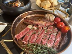 -斯普汇生蚝牛排馆(中骏世界城店)