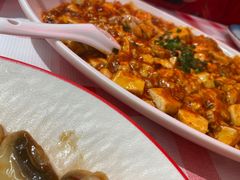 -洪霞餐馆·川菜·鲜货现炒(两江春城店)