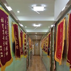 -苗医生专业祛痘·皮肤管理