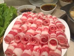 -海上明月海鲜火锅 鲜切牛肉