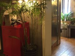 -HIGH FIVE哈福手工汉堡(桂林路店)