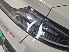 -鲨鱼皮汽车凹陷玻璃修复(静安店)