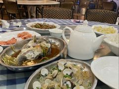 -钱大妈海鲜饭店(保利林语店)