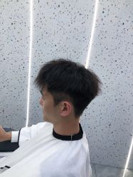 -初心HAlRSALON烫染接发