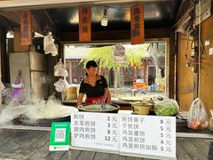 -暖泉小吃广场