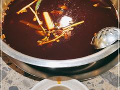 -肖肖酸萝卜鱼火锅(总店)