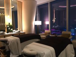 点击看大图 -广州四季酒店·花水疗中心·高空Spa