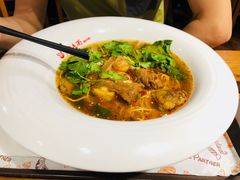 -哇蛙牛功夫面渝都料理(龙阳广场店)