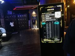 -YOGO优果密室逃脱(新佳丽广场店)