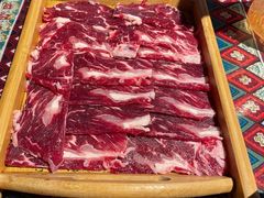 昆明寻甸酸菜牛肉火锅-云边嬢嬢·云南野料现摏火锅
